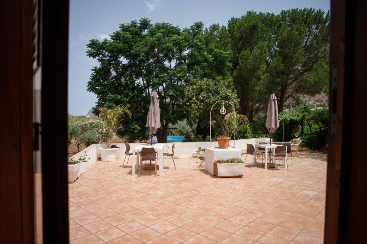 Hotel Il Baglio Di Donna Rosa Custonaci Exterior foto